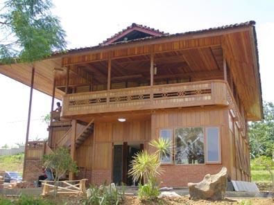 Rumah panggung-manado