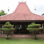 Melihat Sejenak Desain Rumah Adat Jawa Tengah untuk Inspirasi Hunian Anda